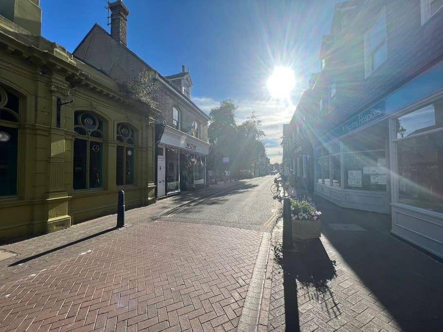 Вилла Hythe Townhouse Retreat Экстерьер фото